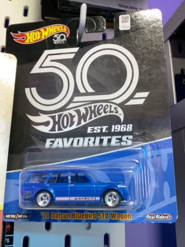 Hotwheels datsun bluebird