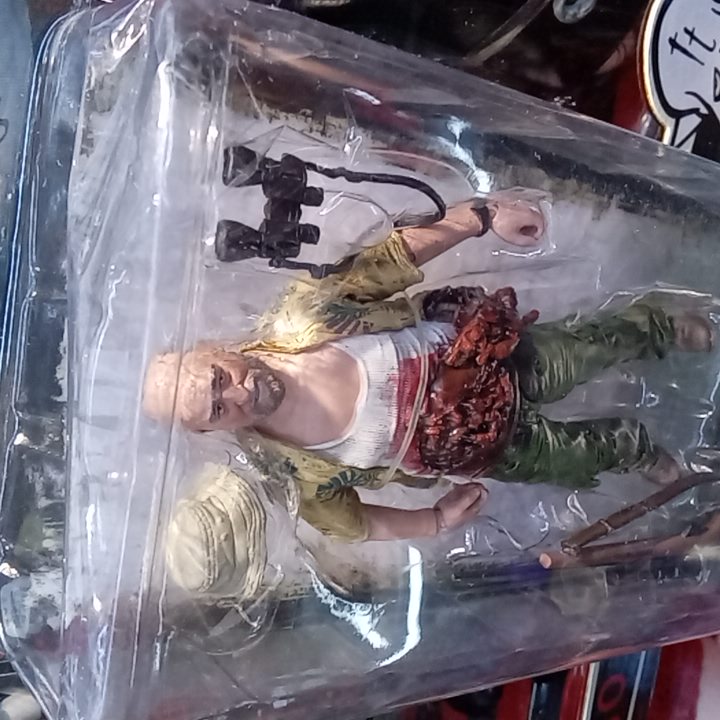 MCFARLANE WALKING DEAD DALE