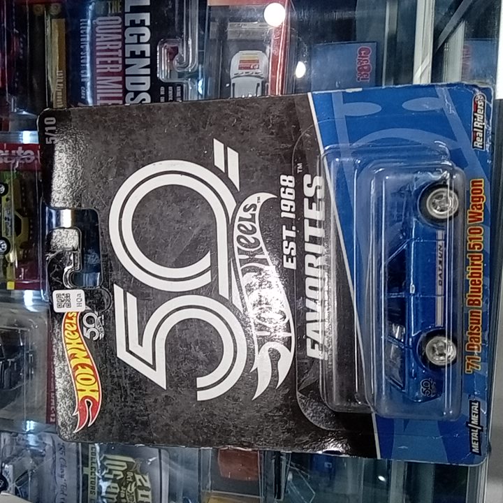 HOTWHEELS 50 ANIVERSARIO DATSUN BLUEBIRD