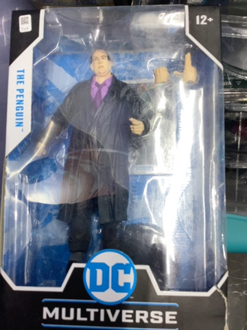 DC MCFARLANE THE PENGUIN