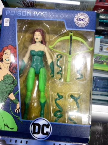 DC MATTEL MULTIVERSE POISOM IVY