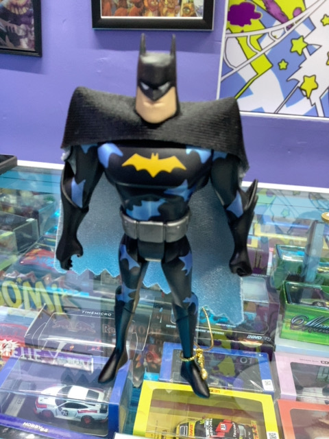 DC FIGURA BATMAN