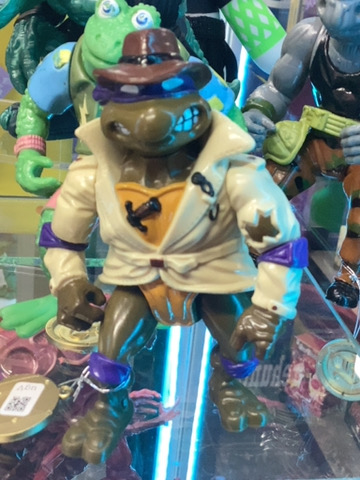 TORTUGAS NINJA DONATELO DETECTIVE FIGURA SUELTA