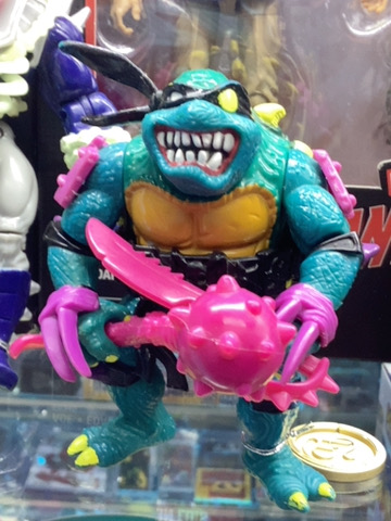 TORTUGAS NINJA SLASH FIGURA SUELTA CON ACCESORIOS