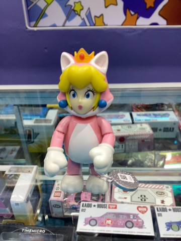 NINTENDO FIGURA PEACH ARTICULADO