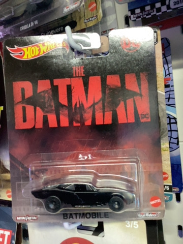 HOTWHEELS PREMIUM THE BATMAN  BATMOBILE