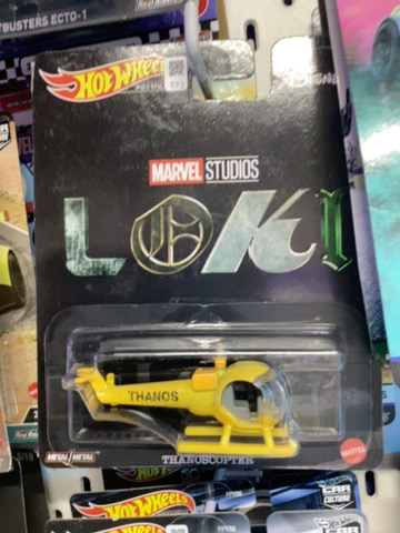 HOTWHEELS PREMIUM LOKI THANOSCOPTER