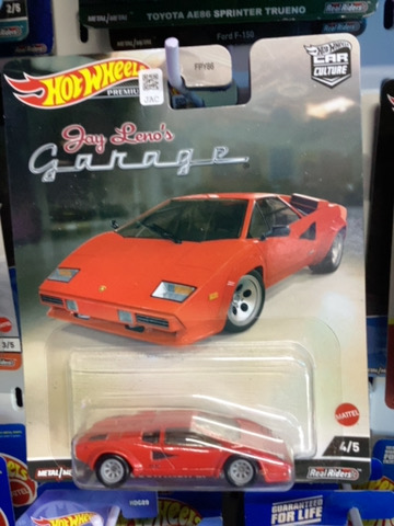 HOTWHEELS PREMIUM JAY LENOS GARAGE LAMBORGHINI COUNTACH LP 5000 QV