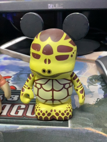 VINYLMATION TORTUGA MARINA HALCON POR BILLY DAVIS