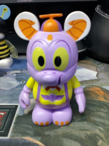 VINYLMATION DISNEY NERD FIGMENT POR MARIA CLAPSIS