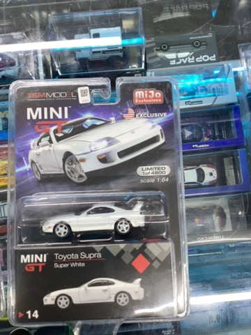 MINI GT TOYOTA SUPRA SUPER WHITE