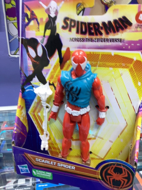 MARVEL SPIDERMAN ACROSS THE SPIDERMAN SCARLET SPIDER