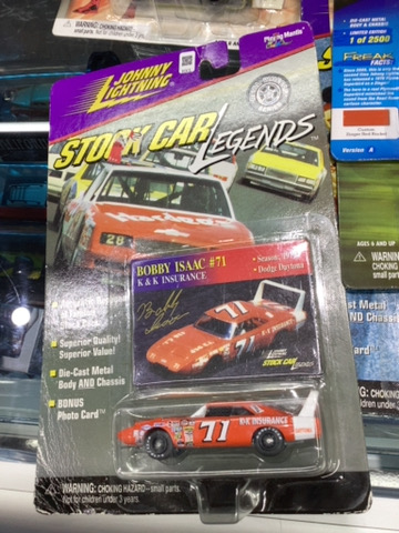 JOHNNY LIGHTNING STOCK CAR LEGENDS BOBBY ISAAC 71 DODGE DAYTONA 1970