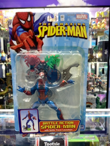 TOY BIZ MARVEL SPIDERMAN WITH SPIDER TRACER LAUNCHER