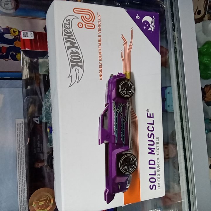 HOT WHEELS SOLID MUSCLE LIMITED RUN COLLECTIBLE