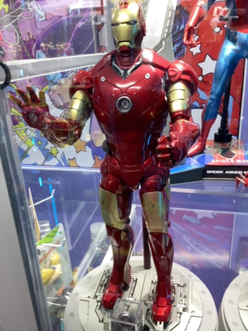 IRON MAN MARK III HOT TOYS