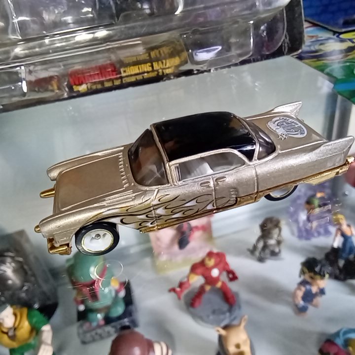 HOTWHEELS 1957 CADILLAC EL DORADO BROUGHAM