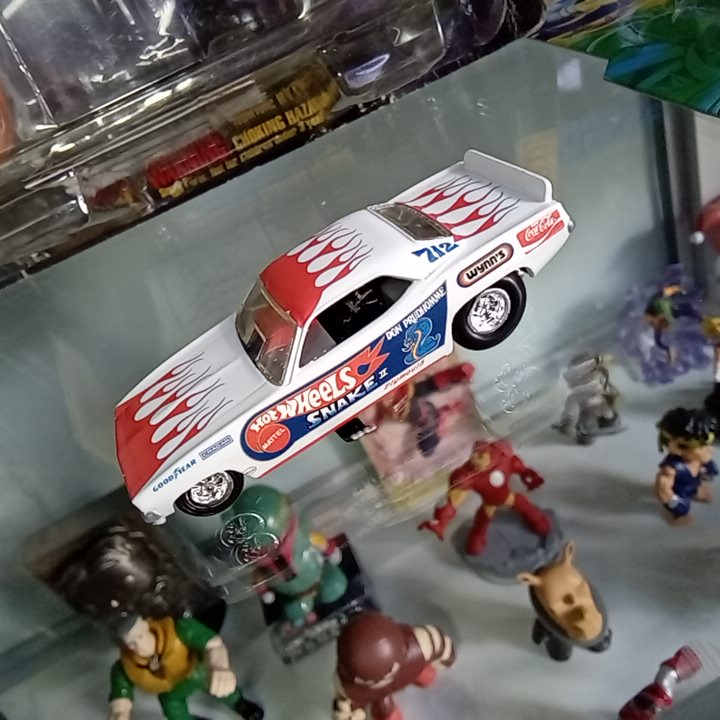 HOTWHEELS PLYMOUTH BARRACUDA