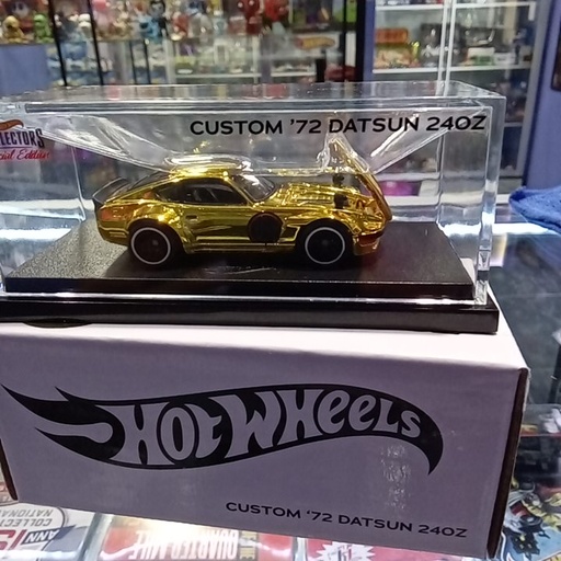 HOT WHEELS CUSTOM 72 DATSUN 24OZ