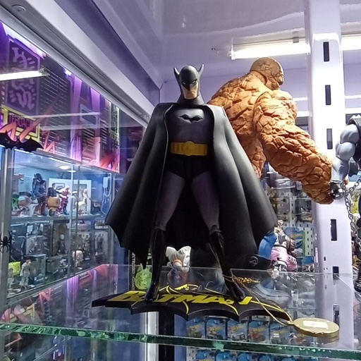 DC DIRECT FIGURAS DE ACCION BATMAN  DC UNIVERSO