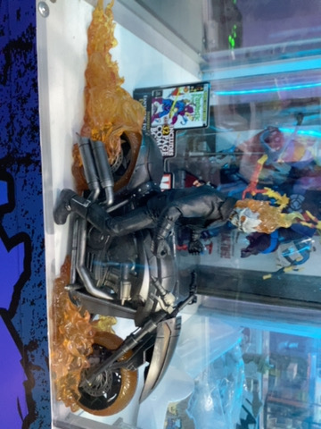 MEZCO ONE 12 GHOST RIDER Y HELL CYCLE MARVEL