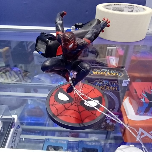 MARVEL SPIDERMAN MILES MORALES