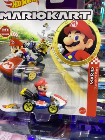 HOTWHEELS MARIO KART MARIO