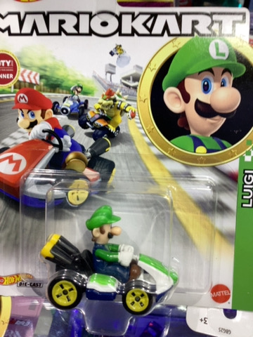 HOTWHEELS MARIO KART LUIGI