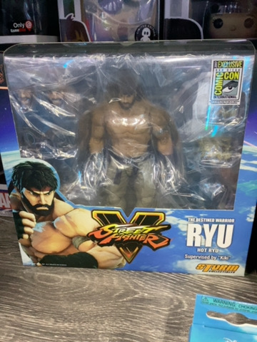 STREET FIGHTER RYU STORM COLLECTIBLE COMICON