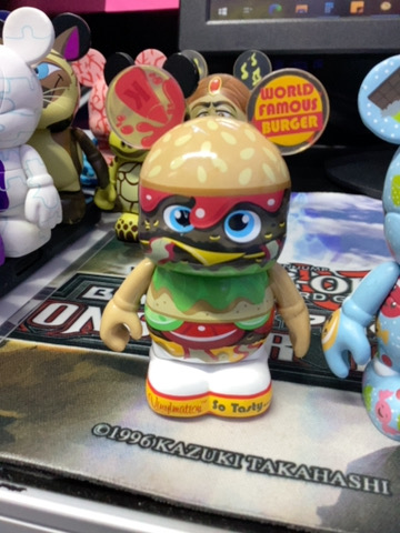 VINYLMATION BACON CHEEDR BURGEROR MARIA CLAPSIS