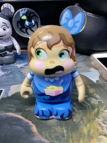 VINYLMATION LITTLE MISS MUFFET POR MARIA CLAPSIS