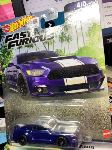 HOTWHEELS PREMIUM FAST AND FURIOUS CUSTOM MUSTANG