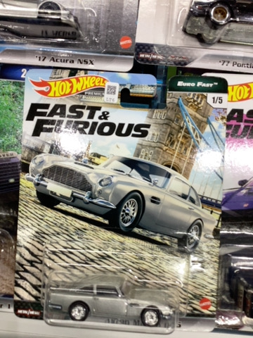 HOTWHEELS PREMIUM FAST AND FURIOUS ASTON MARTIN DB5