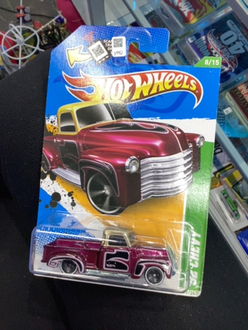 HOTWHEELS TREASURE HUNT 52 CHEVY