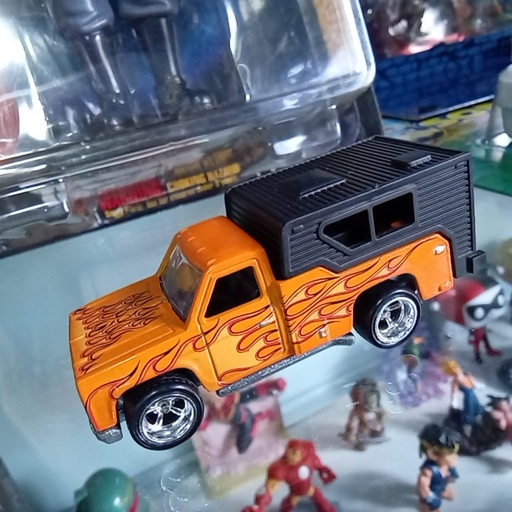 HOTWHEELS BACKWOODS BOMB