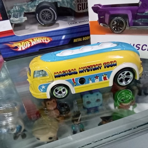 HOTWHEELS HAULIN GAS