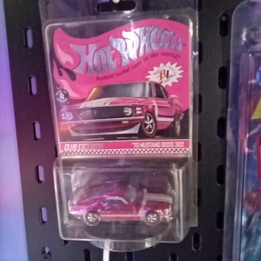 HOT WHEELS HOTTEST METAL CARS IN THE WORLD 70 MUSTANG BOSS 302 CLUB EXCLUSIVE